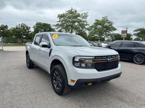 2023 Ford Maverick Lariat
