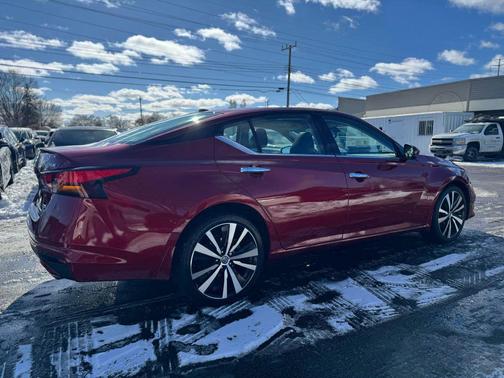2019 Nissan Altima 2.5 Platinum