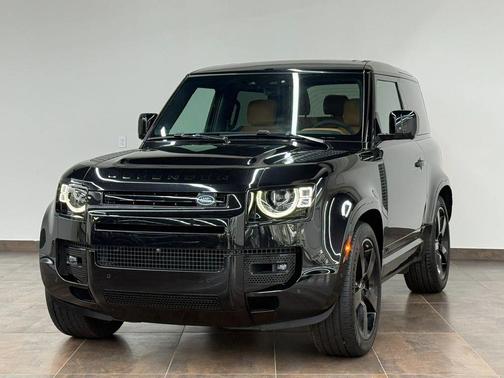 Santorini Black Metallic 2024 Land Rover Defender V8
