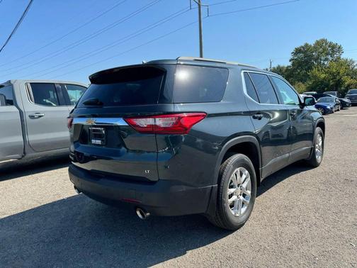 2020 Chevrolet Traverse LT Cloth
