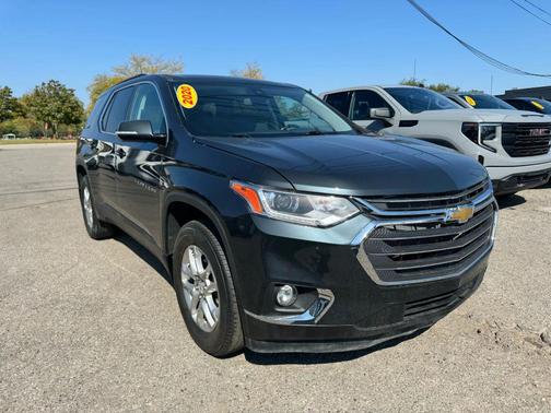 2020 Chevrolet Traverse LT Cloth