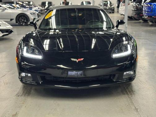 2006 Chevrolet Corvette Base