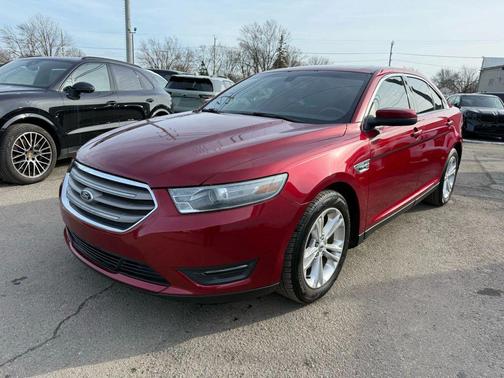 2014 Ford Taurus SEL