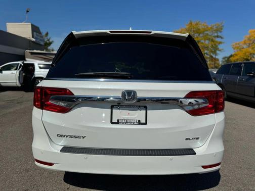 2020 Honda Odyssey Elite
