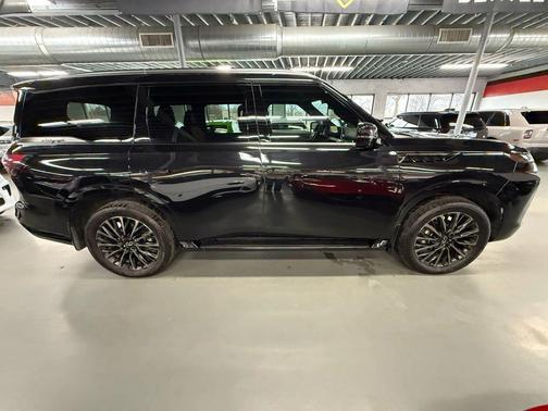 2025 INFINITI QX80 AUTOGRAPH AWD