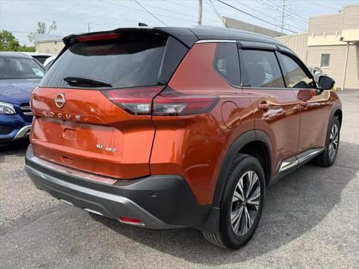 2022 Nissan Rogue SL