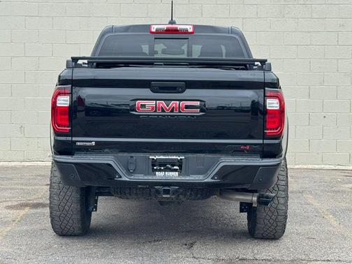 Onyx Black 2023 GMC Canyon AT4X