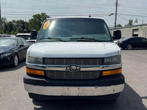 2020 Chevrolet Express 2500 RWD 2500 Regular Wheelbase WT