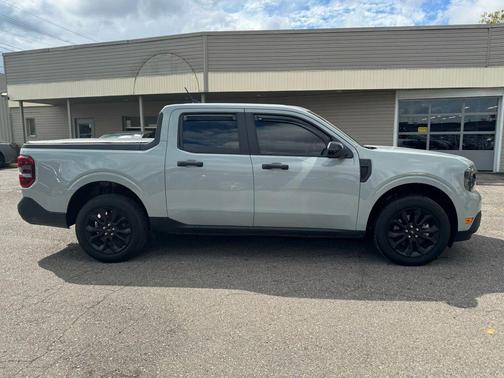 2023 Ford Maverick XLT