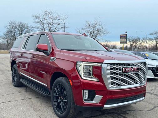 2023 GMC Yukon XL Denali