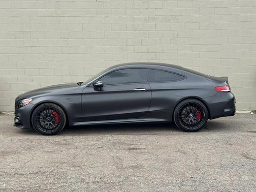 Obsidian Black Metallic 2021 Mercedes-Benz AMG C 63 S