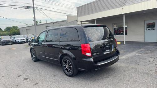 2015 Dodge Grand Caravan R/T