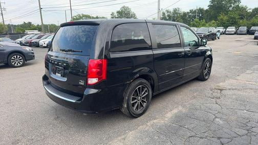 2015 Dodge Grand Caravan R/T