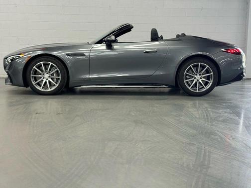 2024 Mercedes-Benz AMG SL 43 Base