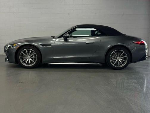 2024 Mercedes-Benz AMG SL 43 Base