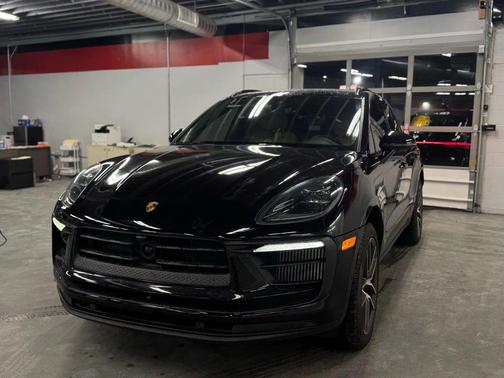 2024 Porsche Macan S