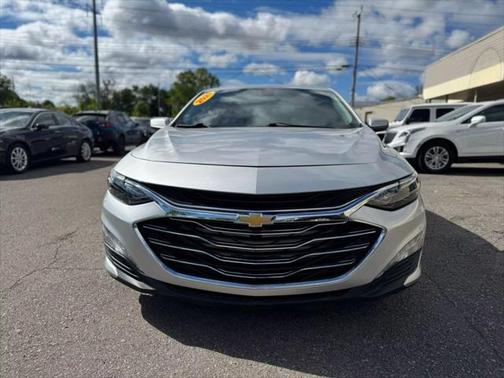 2021 Chevrolet Malibu FWD LT