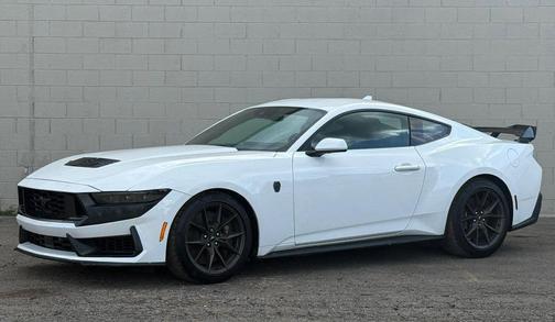 Oxford White 2025 Ford Mustang Dark Horse Fastback