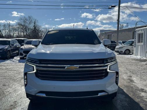2022 Chevrolet Suburban LT