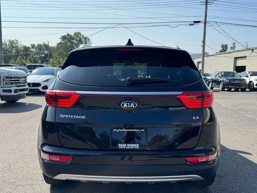 2018 Kia Sportage EX