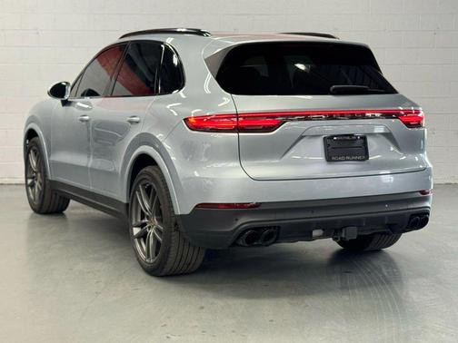 2023 Porsche Cayenne Cayenne