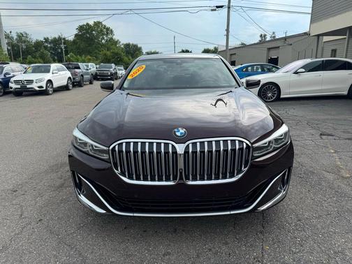 2020 BMW 750 i xDrive