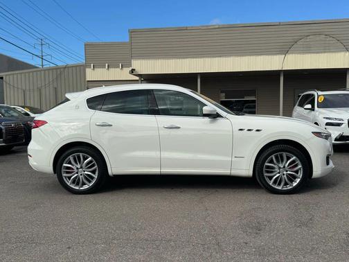 2019 Maserati Levante S GranLusso