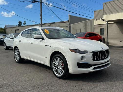 2019 Maserati Levante S GranLusso