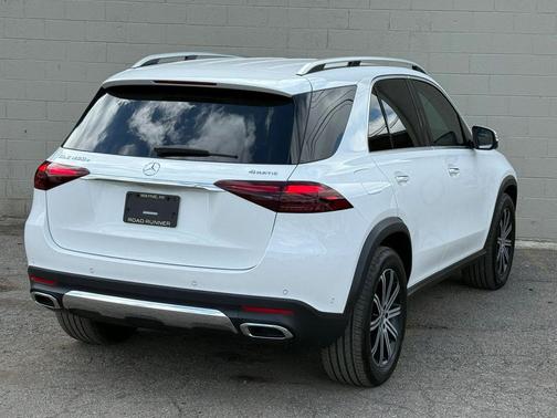WHITE 2025 Mercedes-Benz GLE 450e 4MATIC