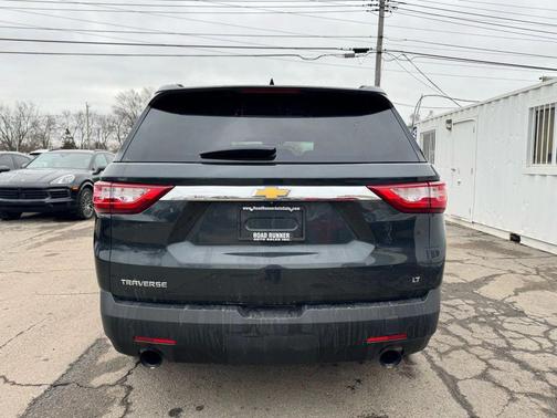 2020 Chevrolet Traverse LT Cloth