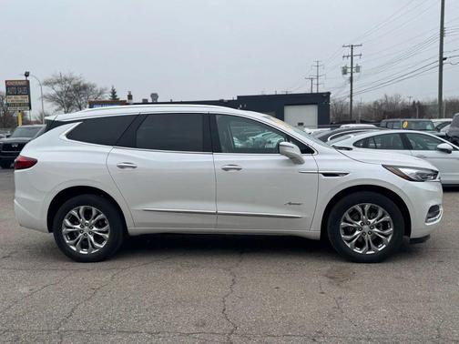 2021 Buick Enclave AWD Avenir