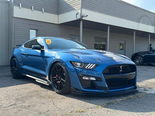 2021 Ford Shelby GT500 Base