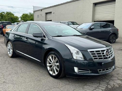 Graphite Metallic 2013 Cadillac XTS Luxury