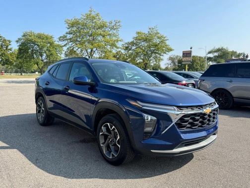 2024 Chevrolet Trax LT