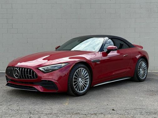 MANUFAKTUR Patagonia Red Metallic 2023 Mercedes-Benz AMG SL 43 Base
