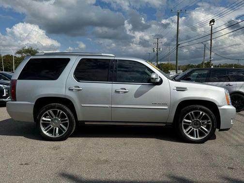 Radiant Silver Metallic 2012 Cadillac Escalade Premium