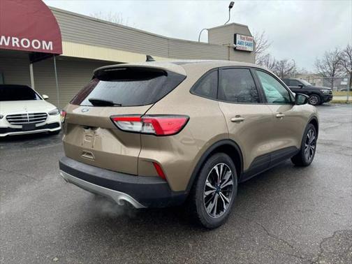 2021 Ford Escape SE