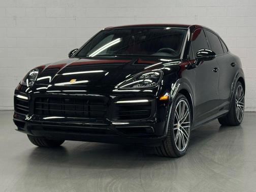 2023 Porsche Cayenne GTS