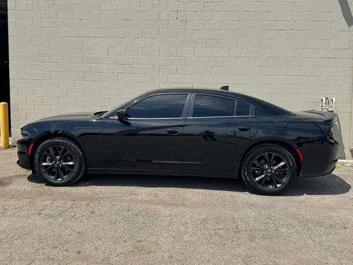 Pitch Black Clearcoat 2023 Dodge Charger SXT