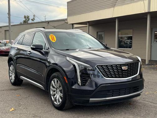 2023 Cadillac XT4 Sport