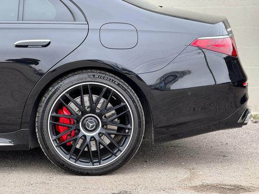 2024 Mercedes-Benz AMG S 63 E 4MATIC