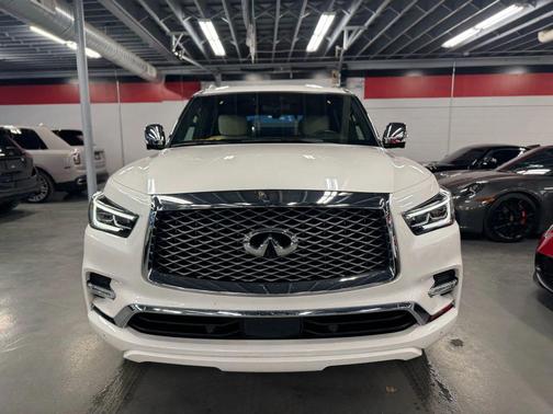 2023 INFINITI QX80 SENSORY AWD