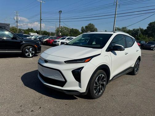 2022 Chevrolet Bolt EUV FWD Premier