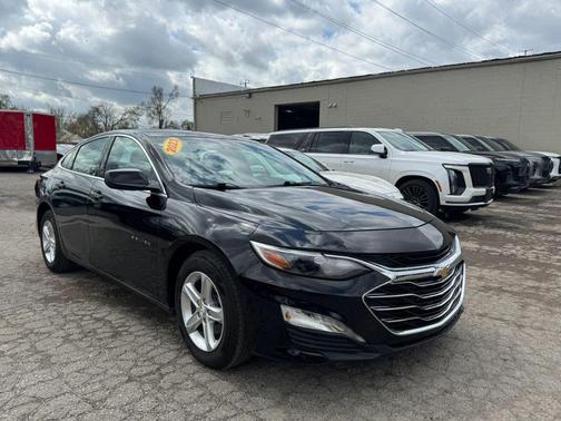 Mosaic Black Metallic 2023 Chevrolet Malibu 1LS