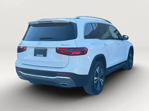 2024 Mercedes-Benz GLB 250 4MATIC