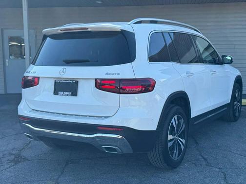2024 Mercedes-Benz GLB 250 4MATIC