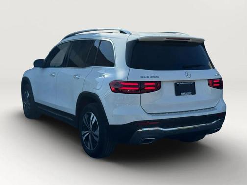 2024 Mercedes-Benz GLB 250 4MATIC