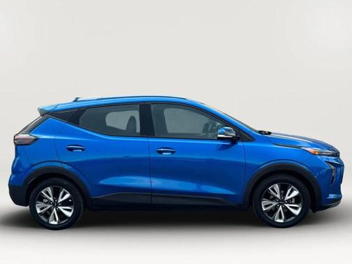 2023 Chevrolet Bolt EUV FWD LT