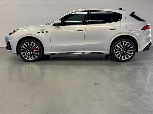 2023 Maserati Grecale Trofeo
