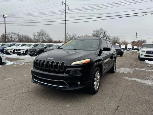 2016 Jeep Cherokee Sport